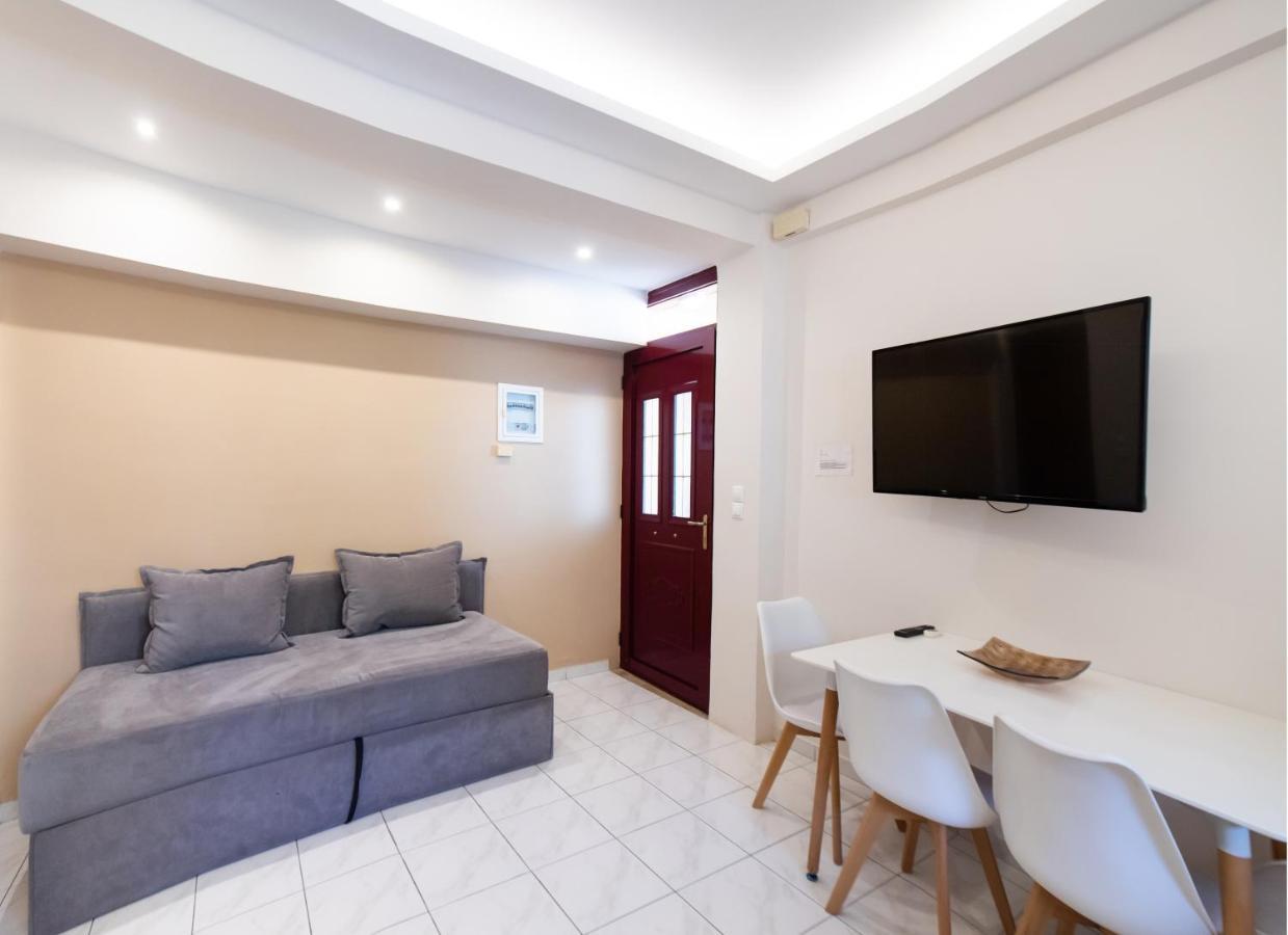 Voulgaris City Apartments By Imagine Lefkada Екстер'єр фото