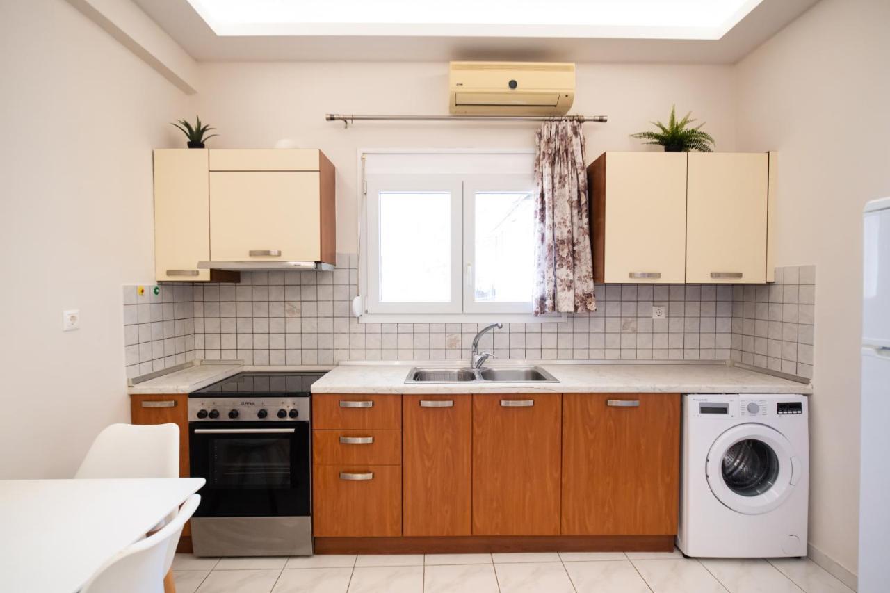 Voulgaris City Apartments By Imagine Lefkada Екстер'єр фото