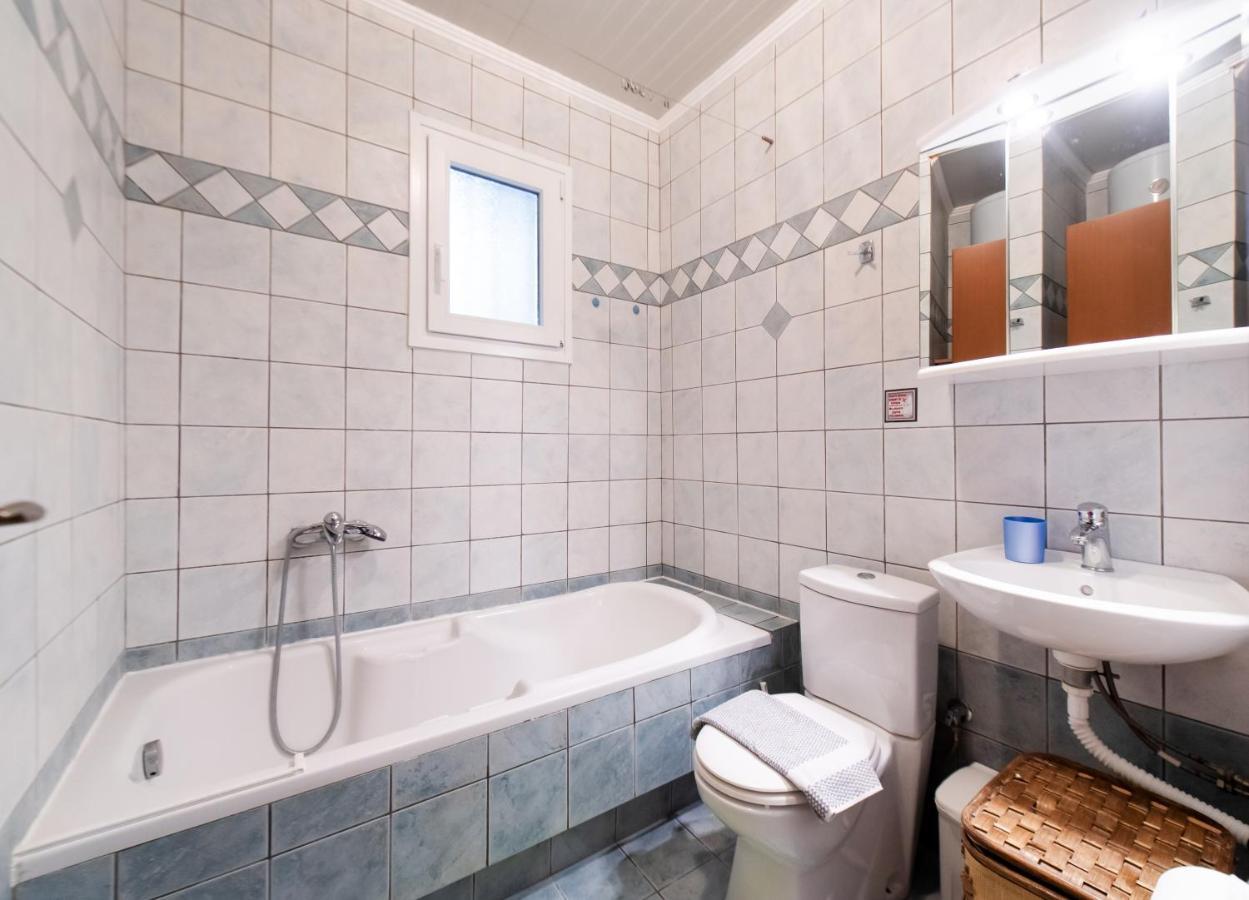 Voulgaris City Apartments By Imagine Lefkada Екстер'єр фото