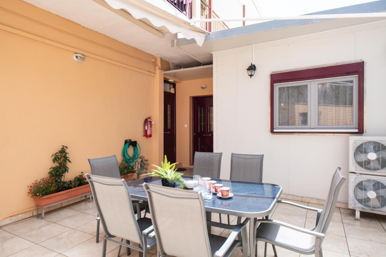 Voulgaris City Apartments By Imagine Lefkada Екстер'єр фото